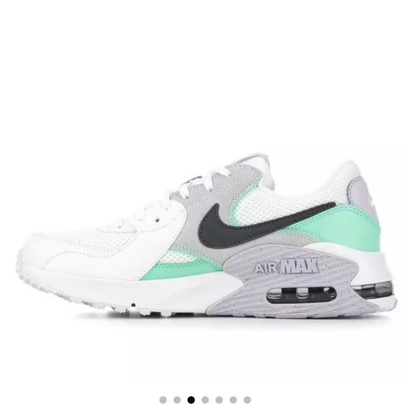 WOMEN'S NIKE AIR MAX EXCEE SNEAKERS - Picture 7 of 16